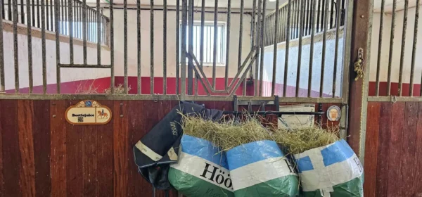 Hoove.no - Premium Stallskilt